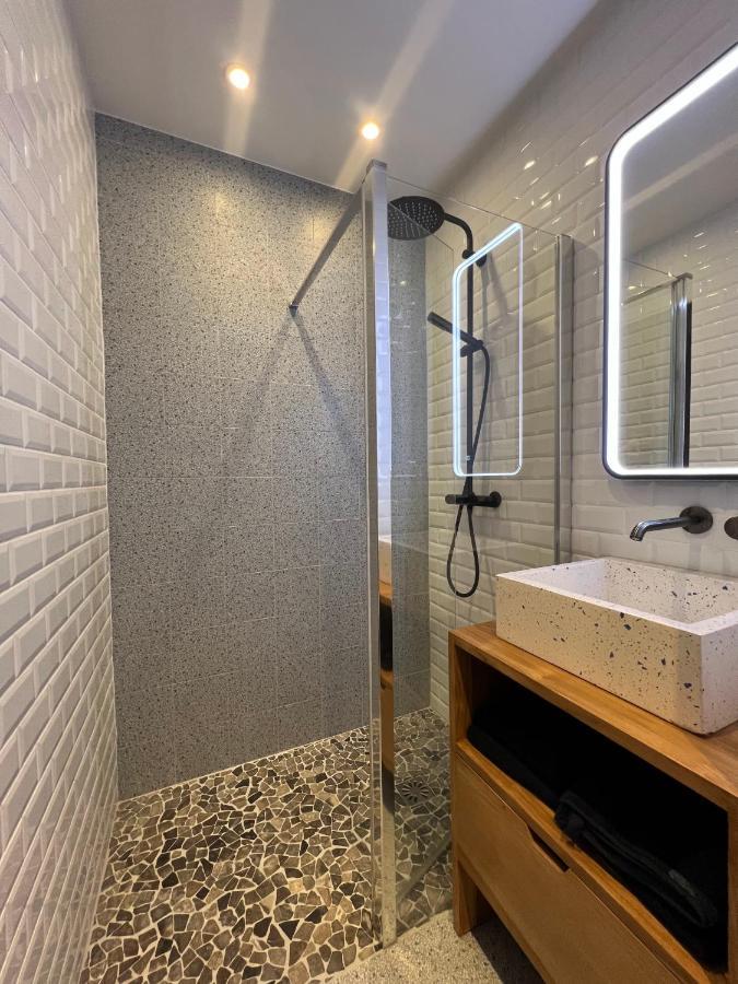 Bright Apt 70M2 In Bayeux Historic Center W Pkg 외부 사진